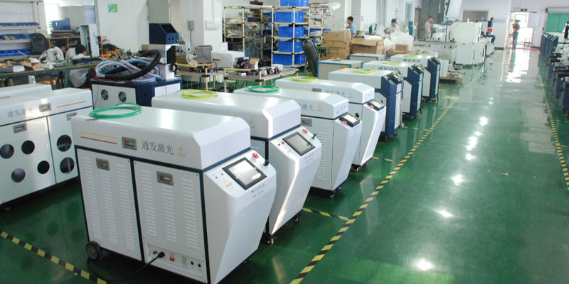 通發激光TFL-80PF<a href='http://m.wvpwj.com/product/2.htm' class='text_a'>光纖<a href='http://m.wvpwj.com' class='text_a'>激光焊接機</a></a>